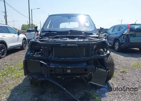 2017 Land Rover Range Rover 5.0L V8 Supercharged из США, поврежденный, VIN SALGS2FE7HA362672